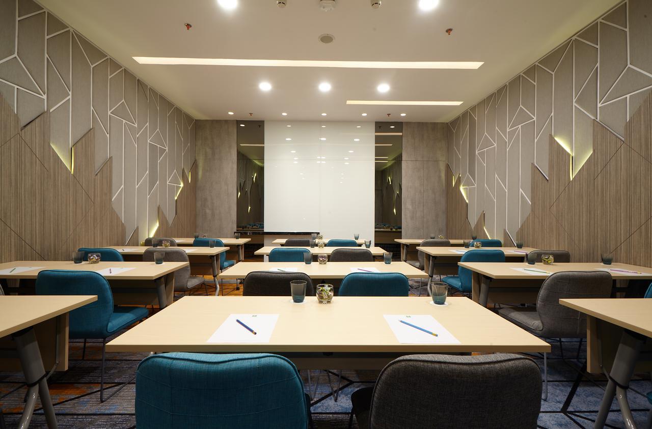 Ibis Styles Medan Pattimura מראה חיצוני תמונה